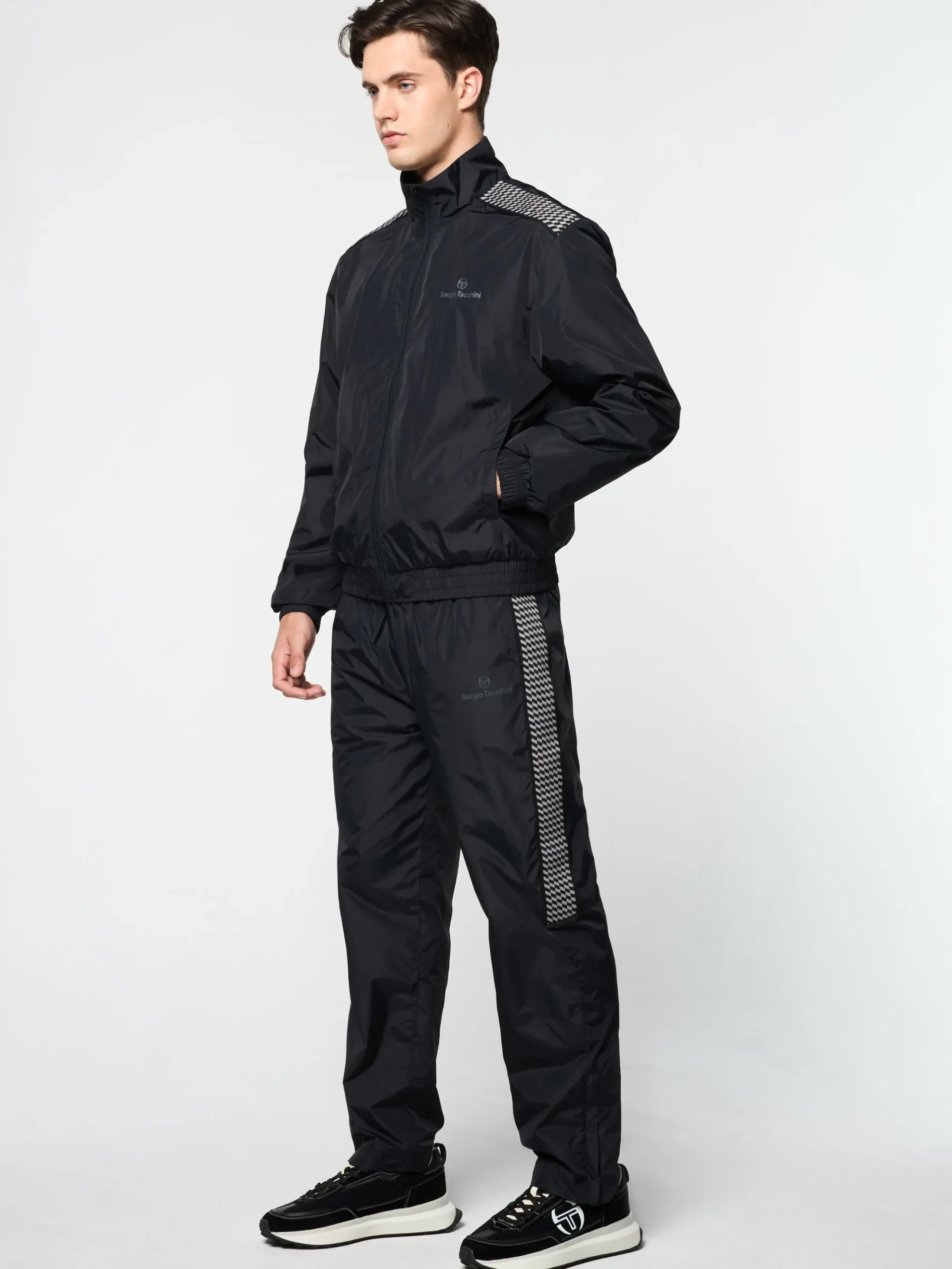 Sergio Tacchini Dama Track Jacket- BLACK BEAUTY Best