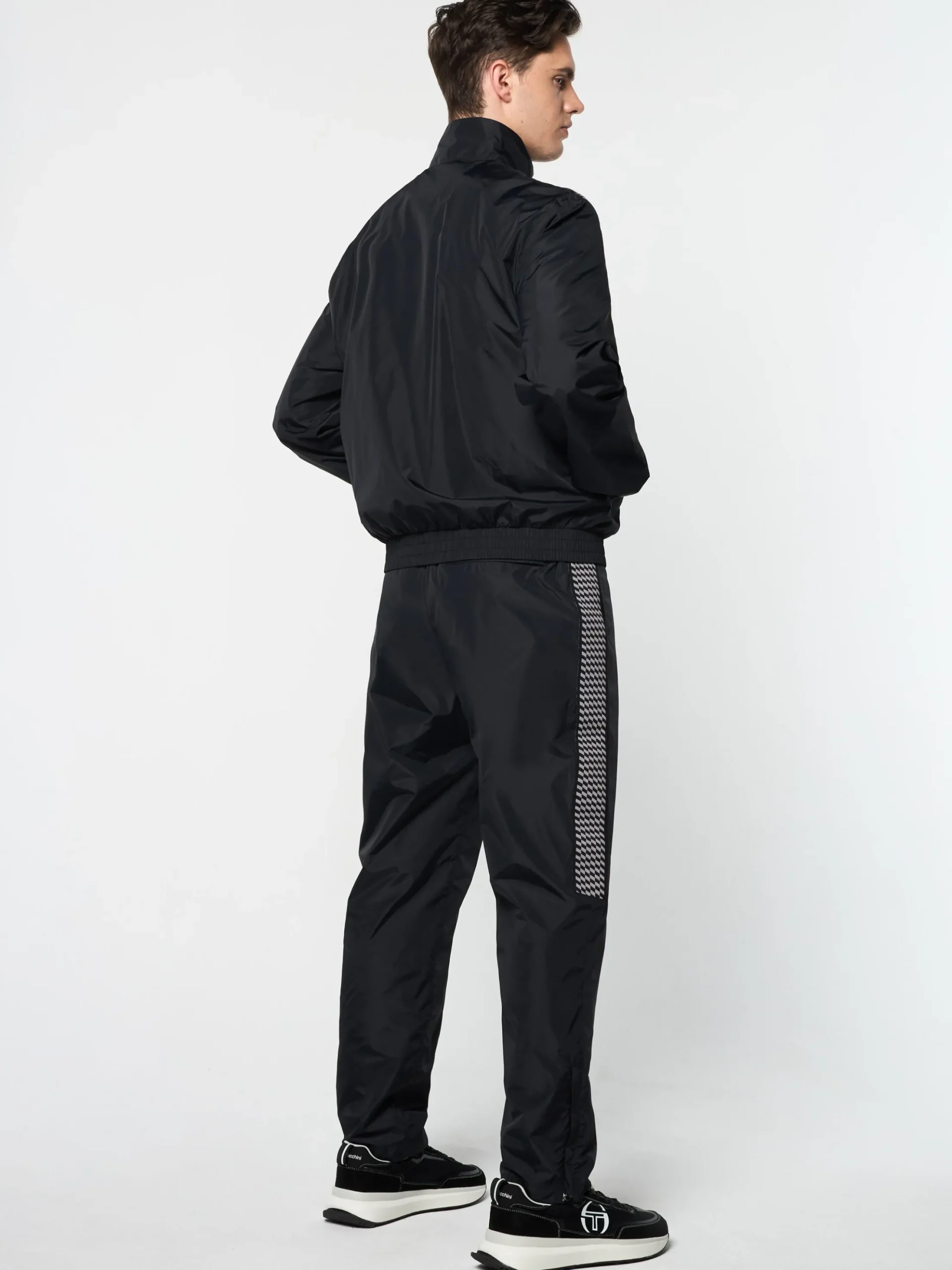 Sergio Tacchini Dama Track Jacket- BLACK BEAUTY Best