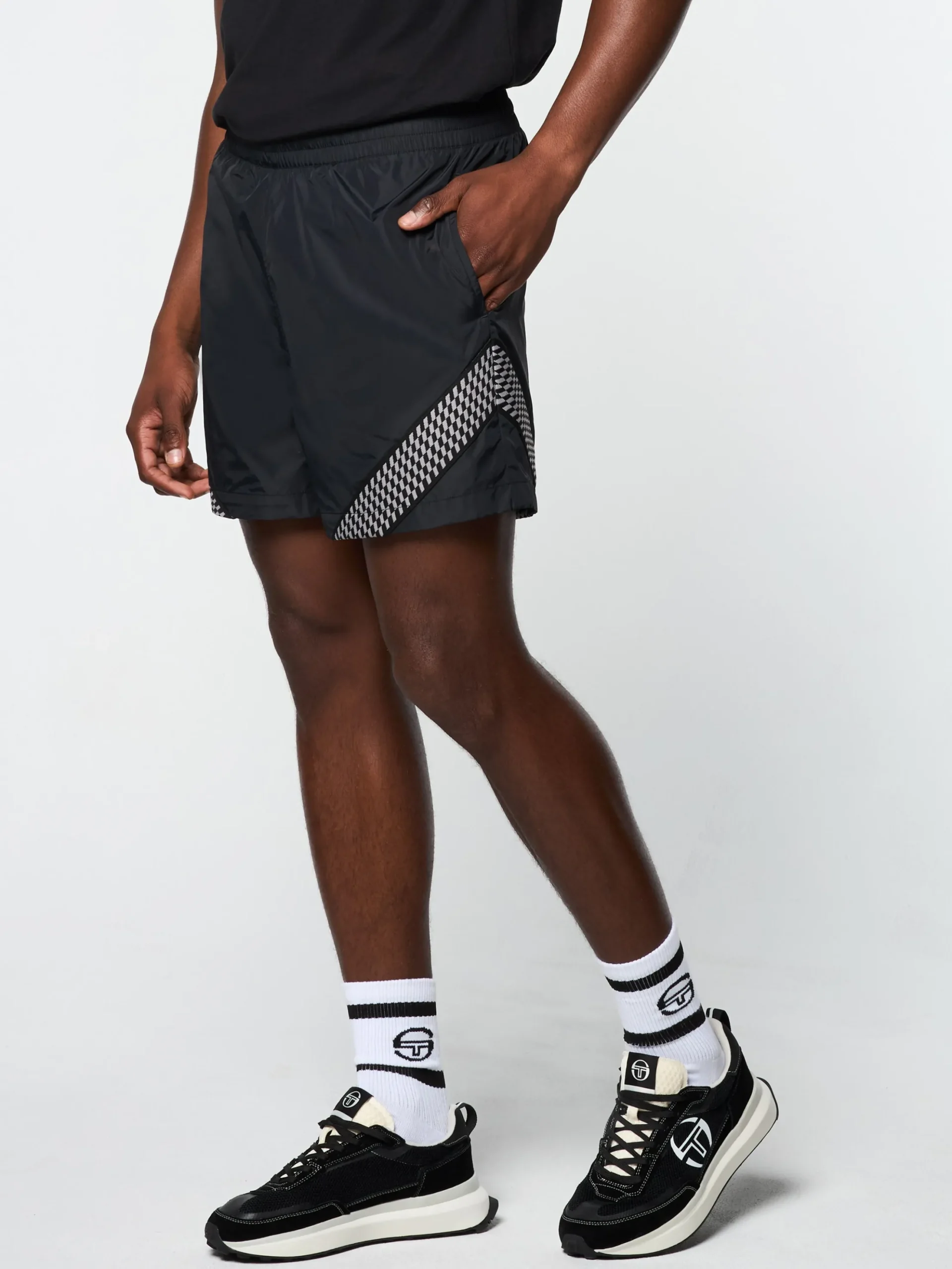 Sergio Tacchini Dama Track Short- BLACK BEAUTY Clearance