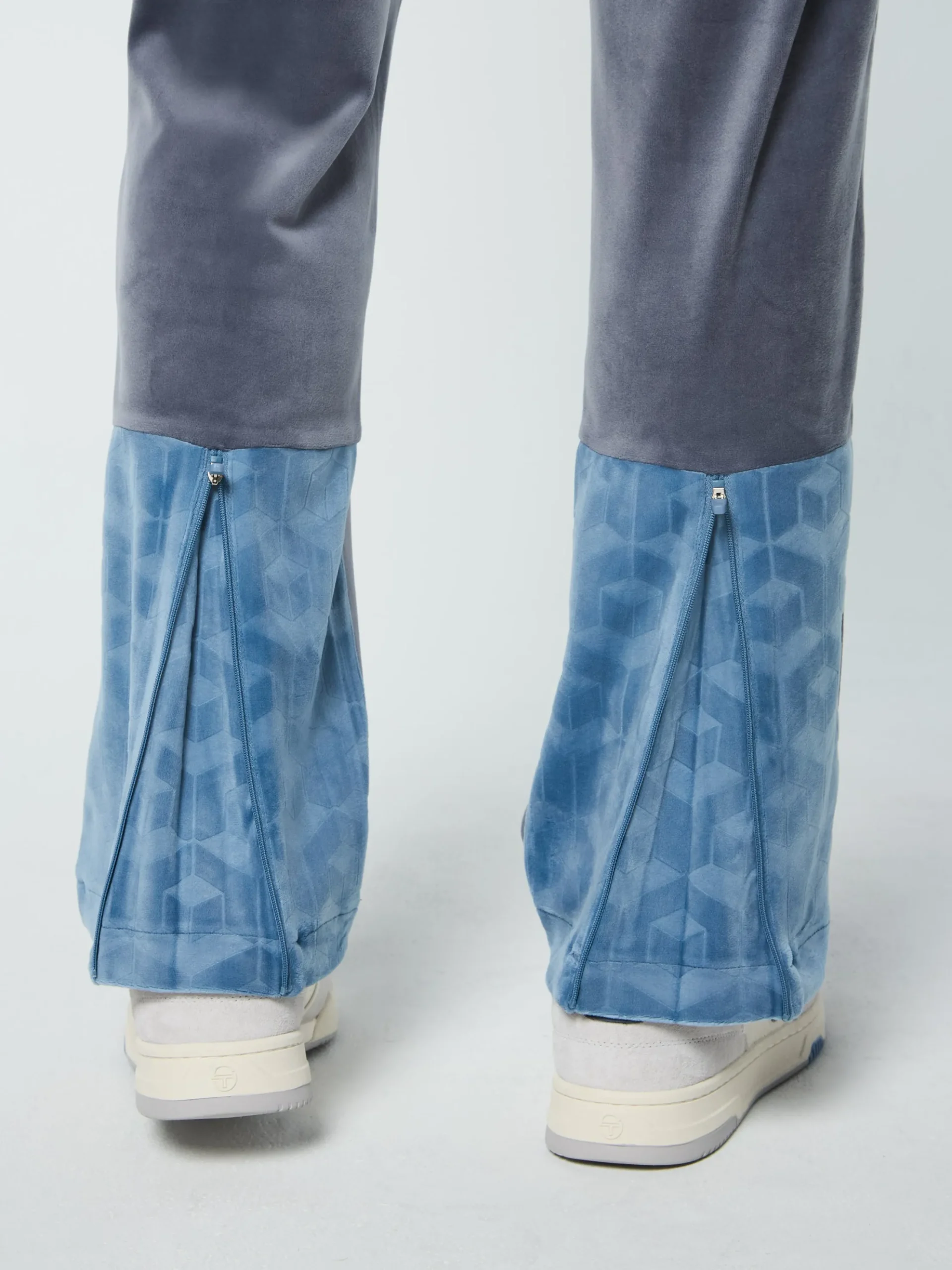 Sergio Tacchini Foggia Velour Debossed Track Pant- GRISAILLE Clearance