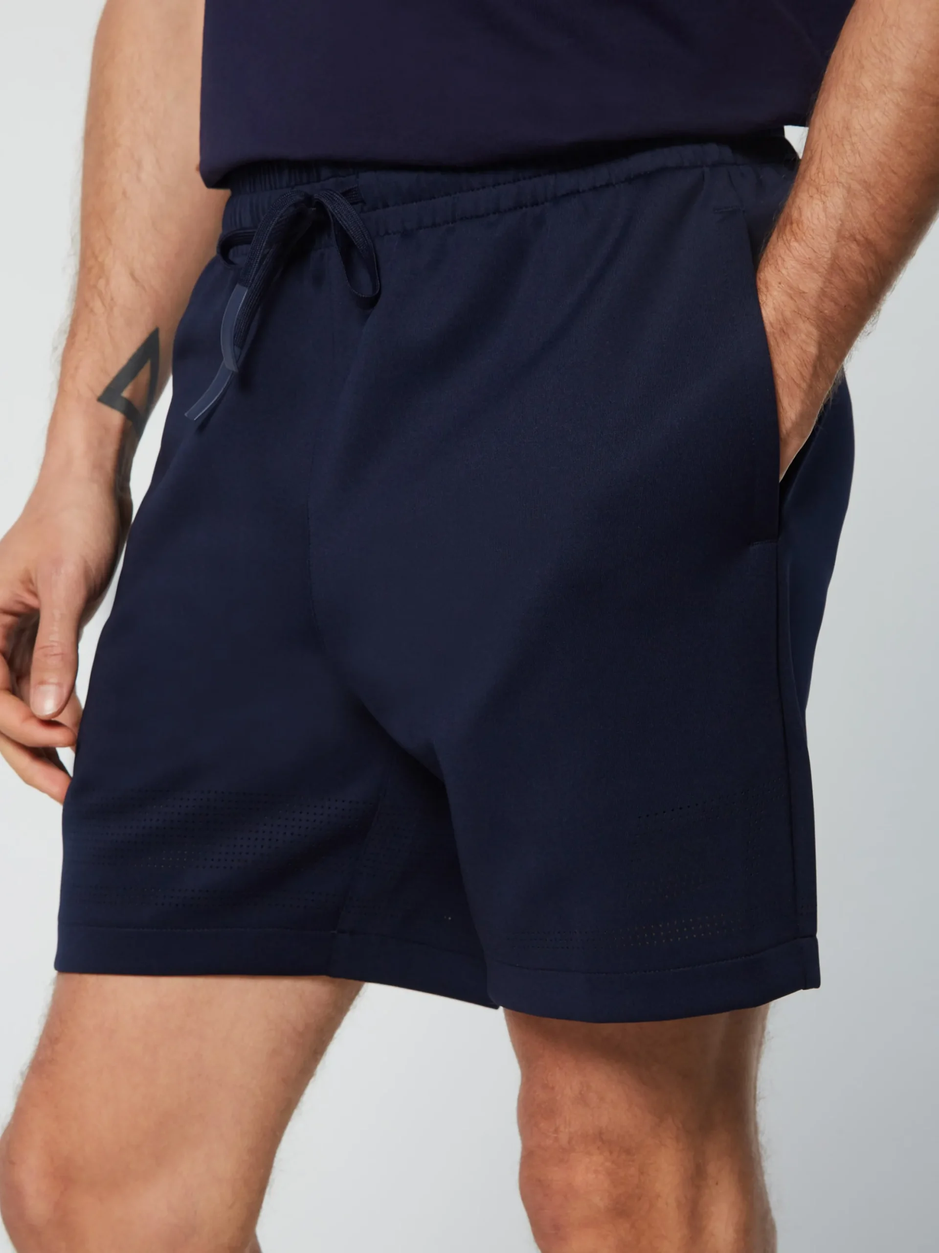 Sergio Tacchini Perforata Short- MARITIME BLUE Discount