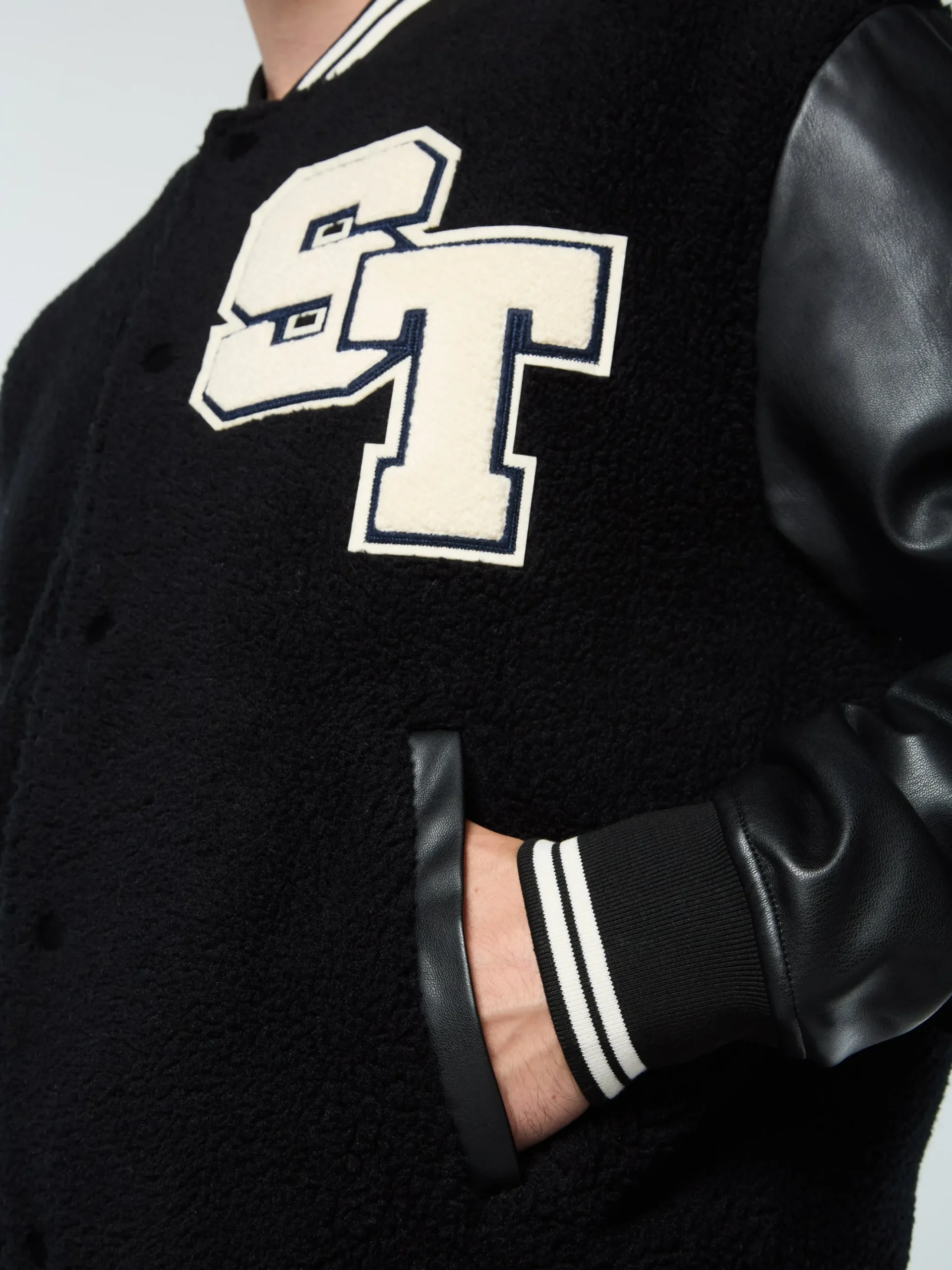 Sergio Tacchini Toppa Varsity Bomber- BLACK BEAUTY Clearance